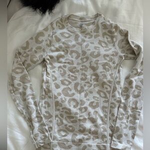 Sweaty Betty base layer size small